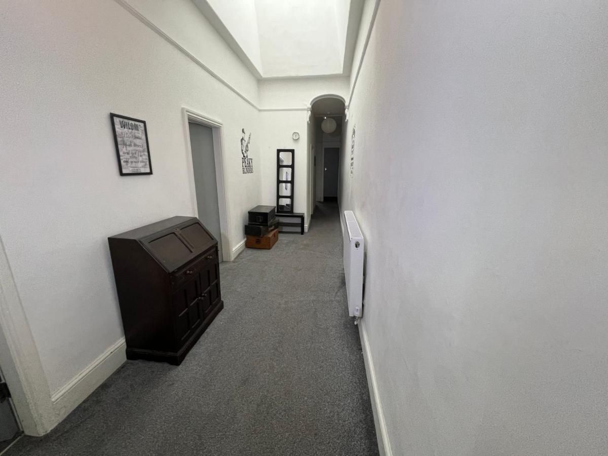 Apartment Peaky Blinders 5 Min Walk To Tower Sleeps Up To 14 Blackpool